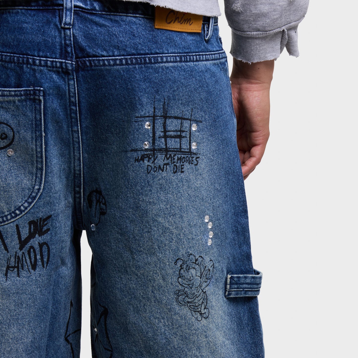 GRAFFITI JORTS
