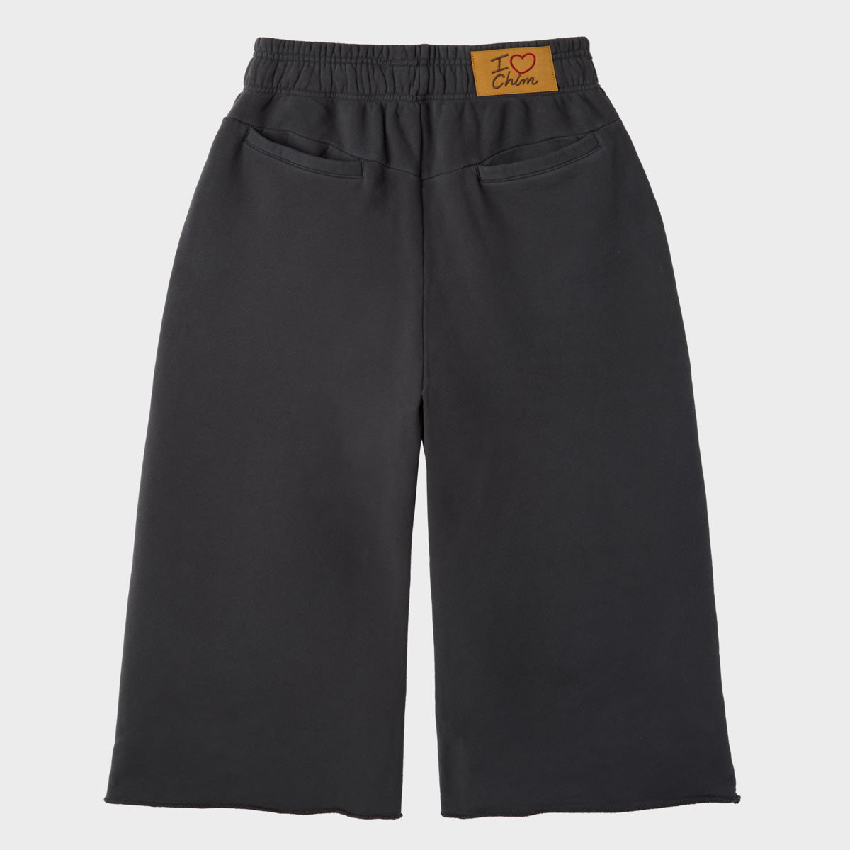 ORGANIC 3/4 SWEAT SHORTS