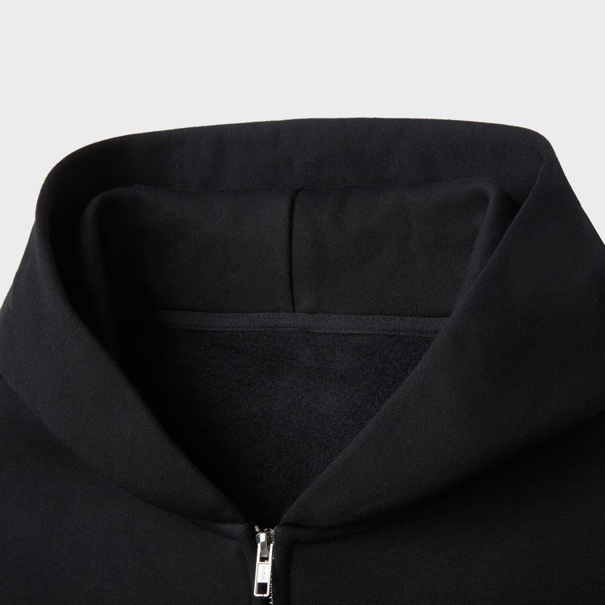 ZIP UP BLACK BLANK