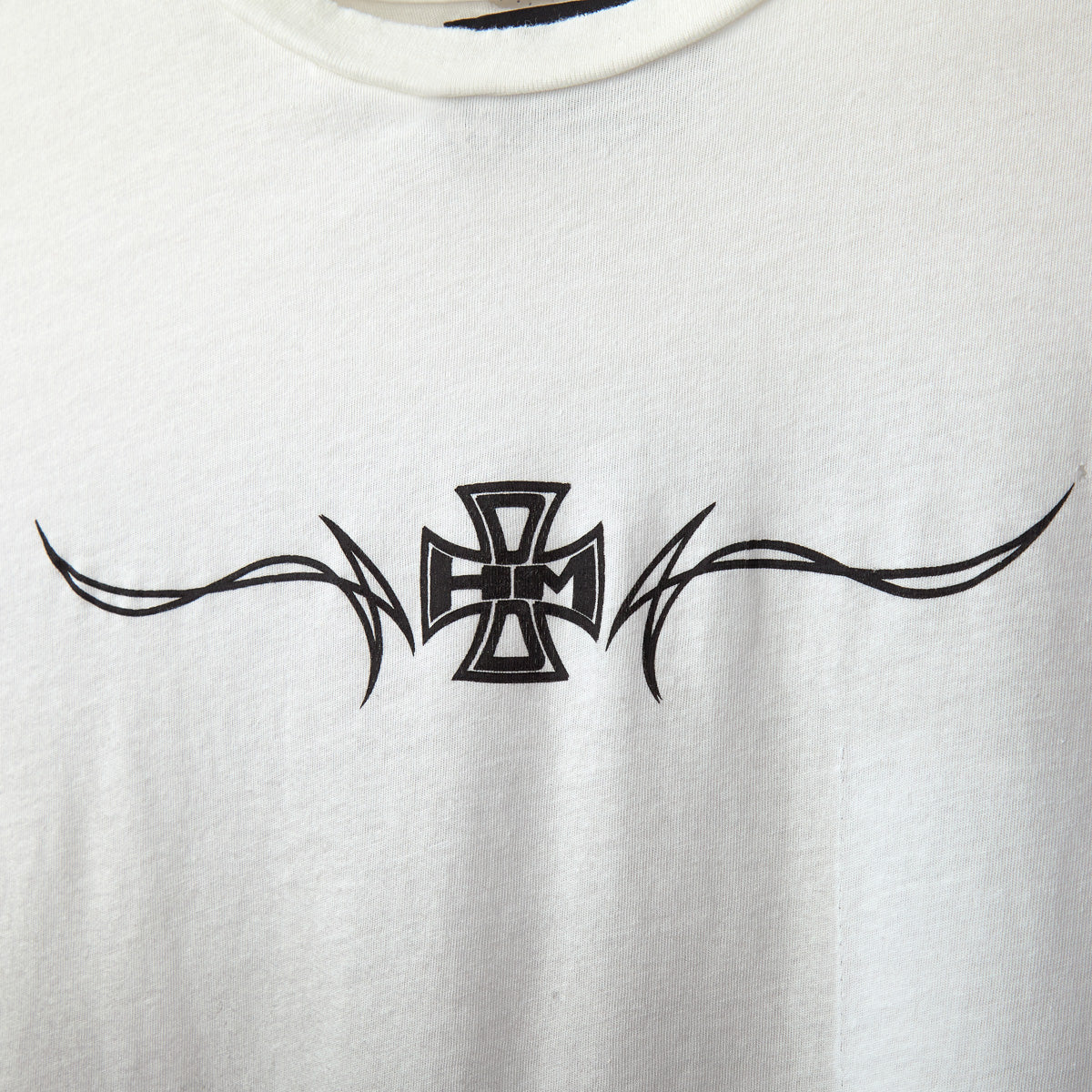 CHIMMERS GHOST POCKET TEE (WHITE)