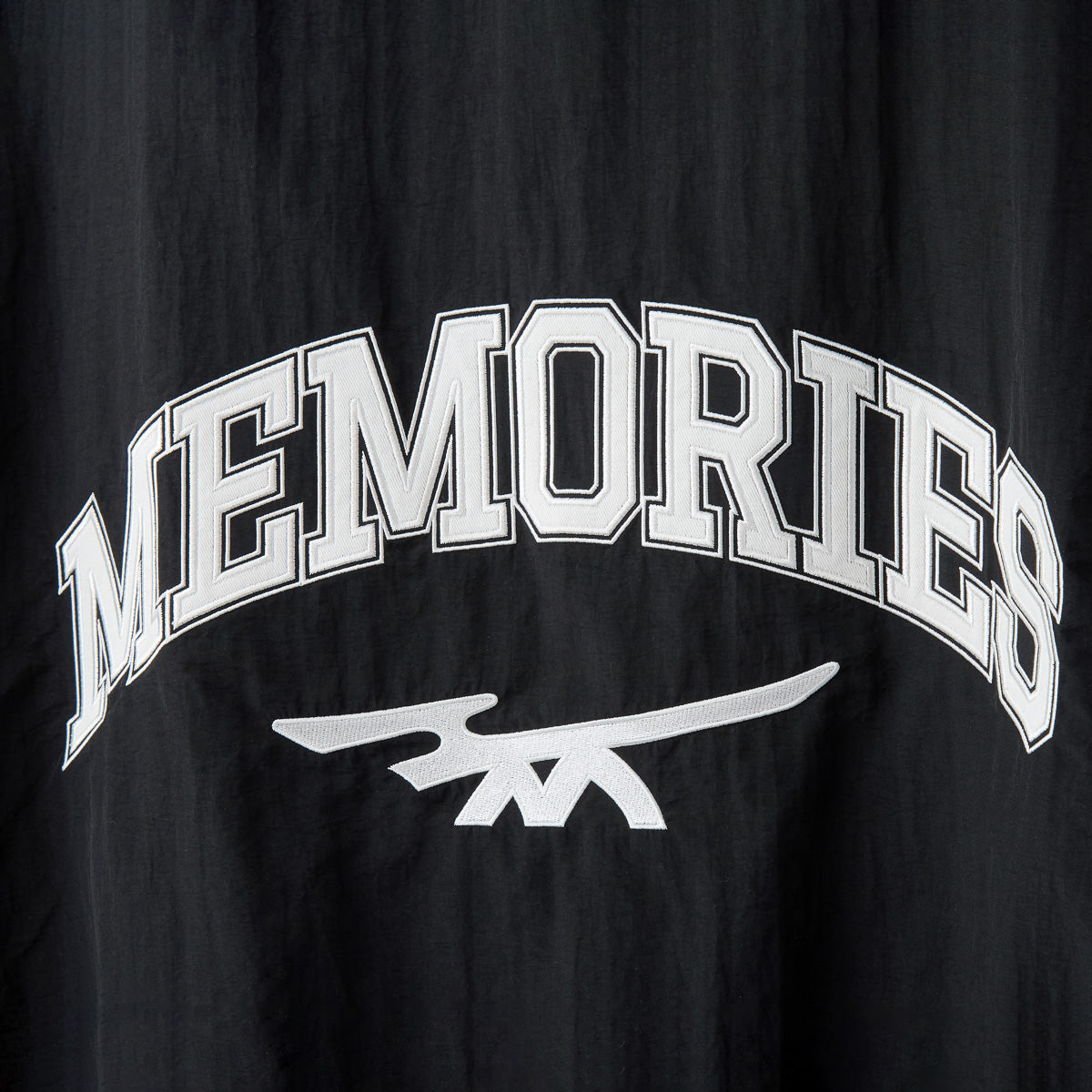 MEMORIES WINDBREAKER